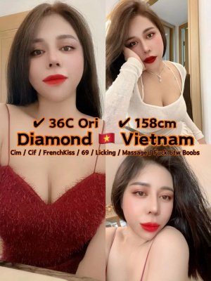 Diamond 24yo {36C} Fair Sexy Petite Vietnam Lady